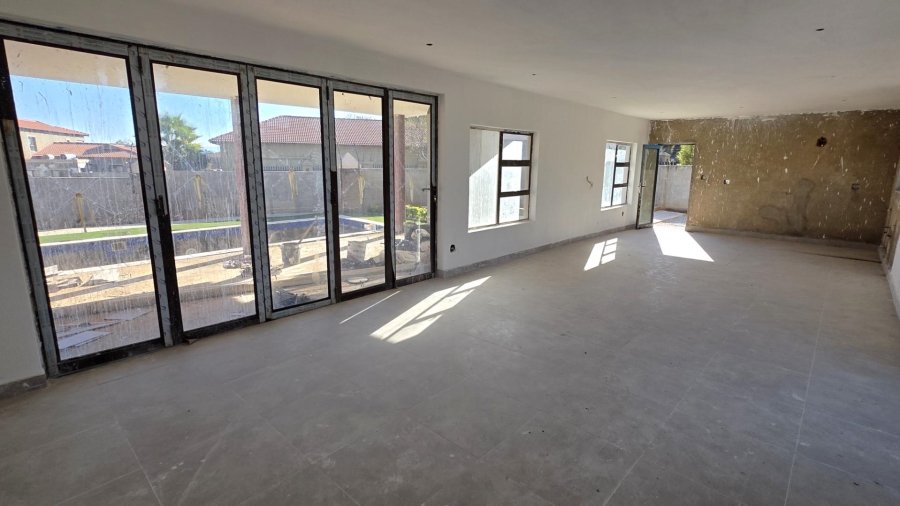 3 Bedroom Property for Sale in Ifafi North West